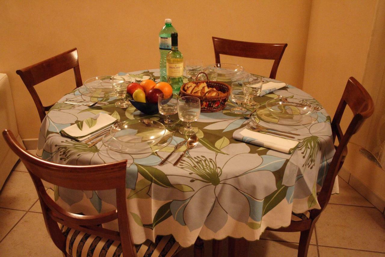 Della Pace, Classy & Charming - Renovated Apartment Rome